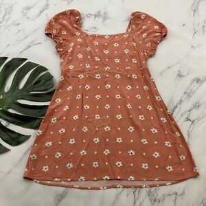 O'Neill Womens Floral Mini Dress Size M Peach Pink Daisy Puff Sleeve Smocked